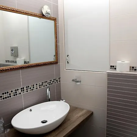 Antic In Center (adults Only) Gæstehus