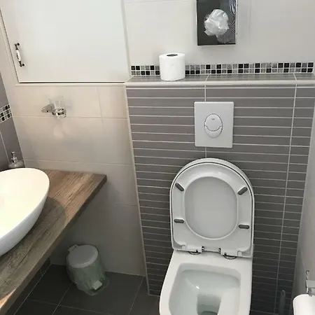 Antic In Center (adults Only)