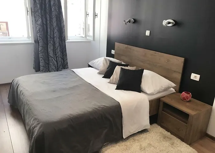 Antic In Center Gostinjska kuća